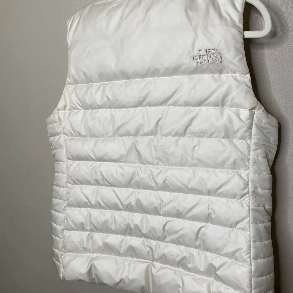 NORTH FACE Ivory / Off-white Puffer Quilted Vest - size Large - Picture 9 of 13